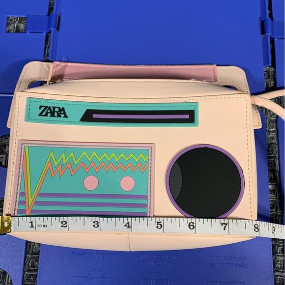ZARA Pink Funky Retro Radio Summer Fun Purse Stereo Bag Small - Picture 5 of 10